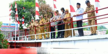 Resmikan Jembatan Merah Putih, Wali Kota dan Kapolres Tebing Tinggi Beri Kemudahan Warga Mandailing 11 Resmikan Jembatan Merah Putih, Wali Kota dan Kapolres Tebing Tinggi Beri Kemudahan Warga Mandailing