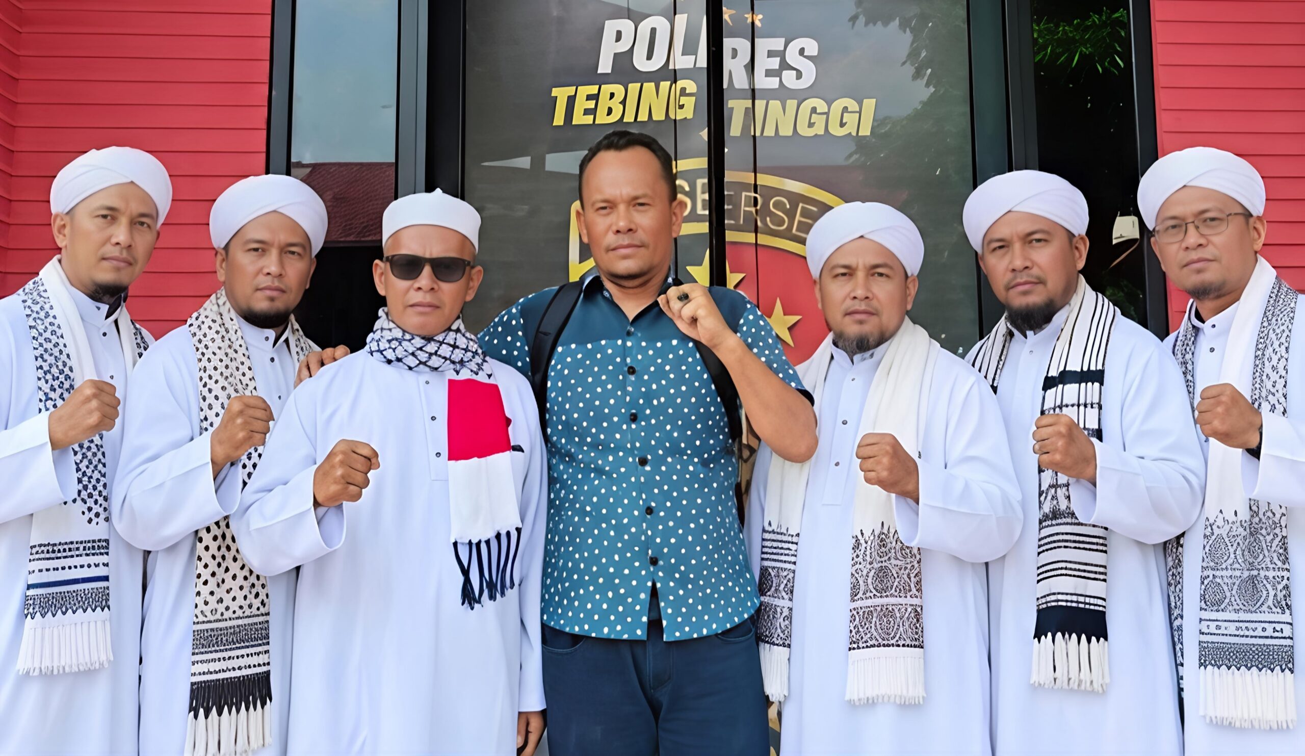 FPI Minta Polres Tebing Tinggi Segera Tangkap Dan Periksa Oknum Kuasai Tanah Khoirul Hasibuan 3 FPI Minta Polres Tebing Tinggi Segera Tangkap Dan Periksa Oknum Kuasai Tanah Khoirul Hasibuan - IMG 20260908 211023 scaled
