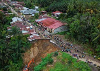 Jalan Provinsi Kawasan Tiga Juhar Longsor, Pemkab Deli Serdang Siapkan Jalan Alternatif Bantu Warga