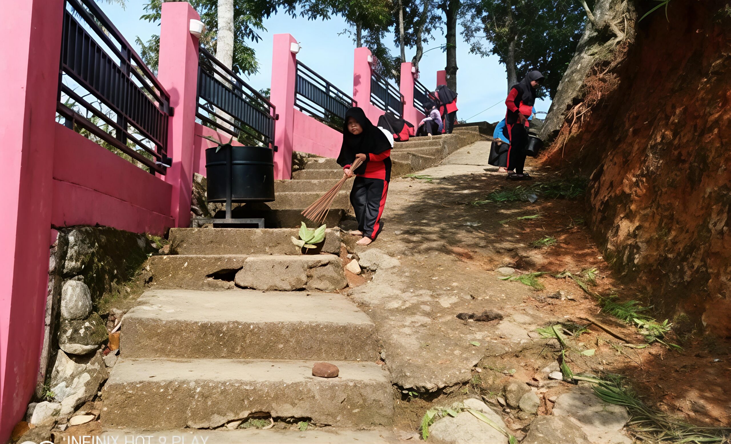 Sixboydani, Kepala SDN 22 Batang Tuhur Bangun Akses Air Bersih, Wujudkan Semangat Pasaman Bangkit 5 Sixboydani, Kepala SDN 22 Batang Tuhur Bangun Akses Air Bersih, Wujudkan Semangat Pasaman Bangkit - IMG 20260912 085240 scaled