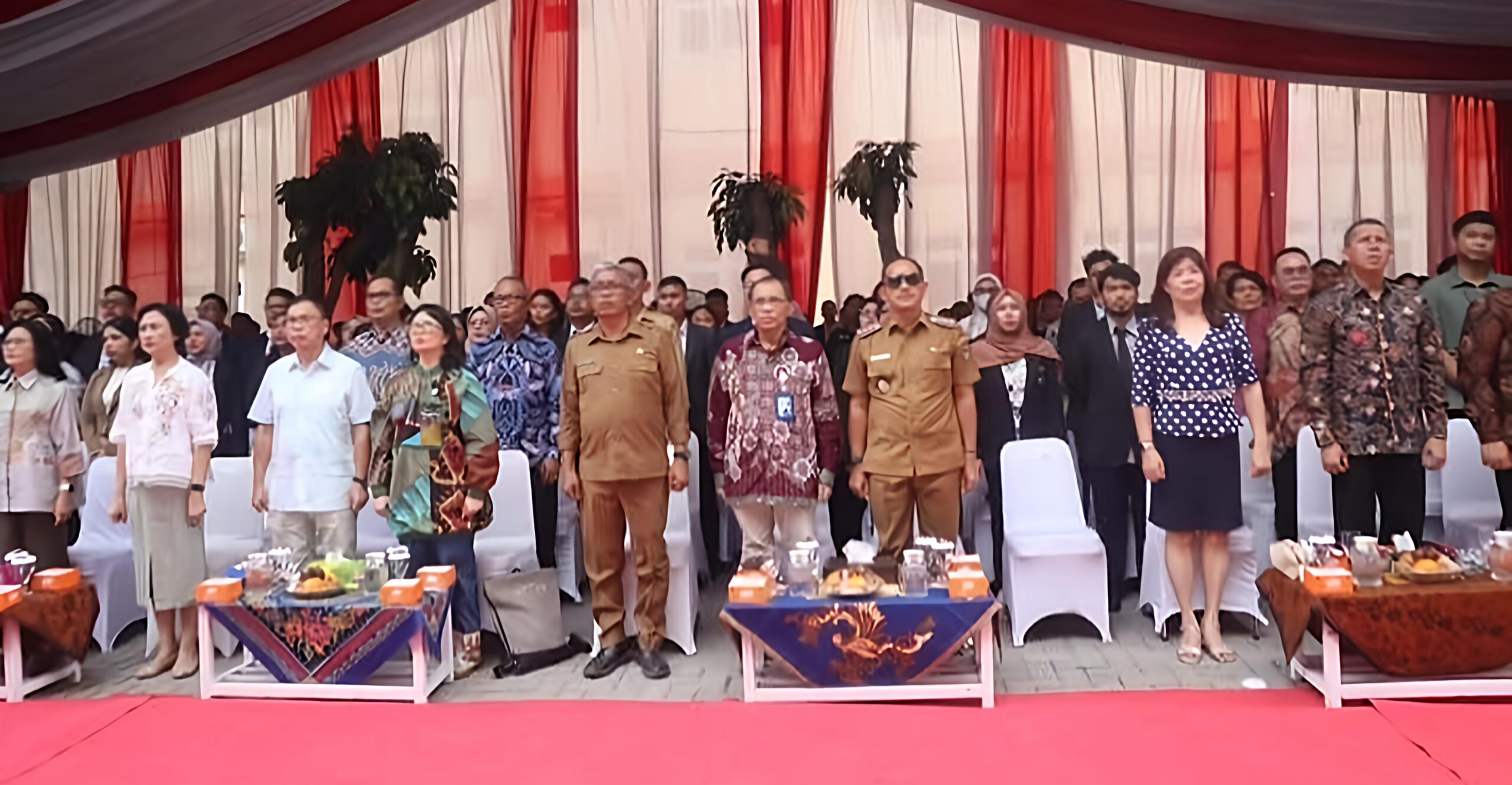 Wali Kota Iman Irdian Saragih Bersama Wamen Diktisaintek Prof. Stella Christie, Hadiri PKKMB ST Bhinneka Medan 5 Wali Kota Iman Irdian Saragih Bersama Wamen Diktisaintek Prof. Stella Christie, Hadiri PKKMB ST Bhinneka Medan - IMG 20260912 171734 scaled