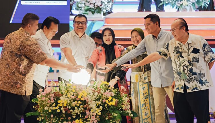 Pemkab Deli Serdang Luncurkan SIAP SEHAT Permudah Urus Akta Lahir Dan Kematian 2 Pemkab Deli Serdang Luncurkan SIAP SEHAT Permudah Urus Akta Lahir Dan Kematian