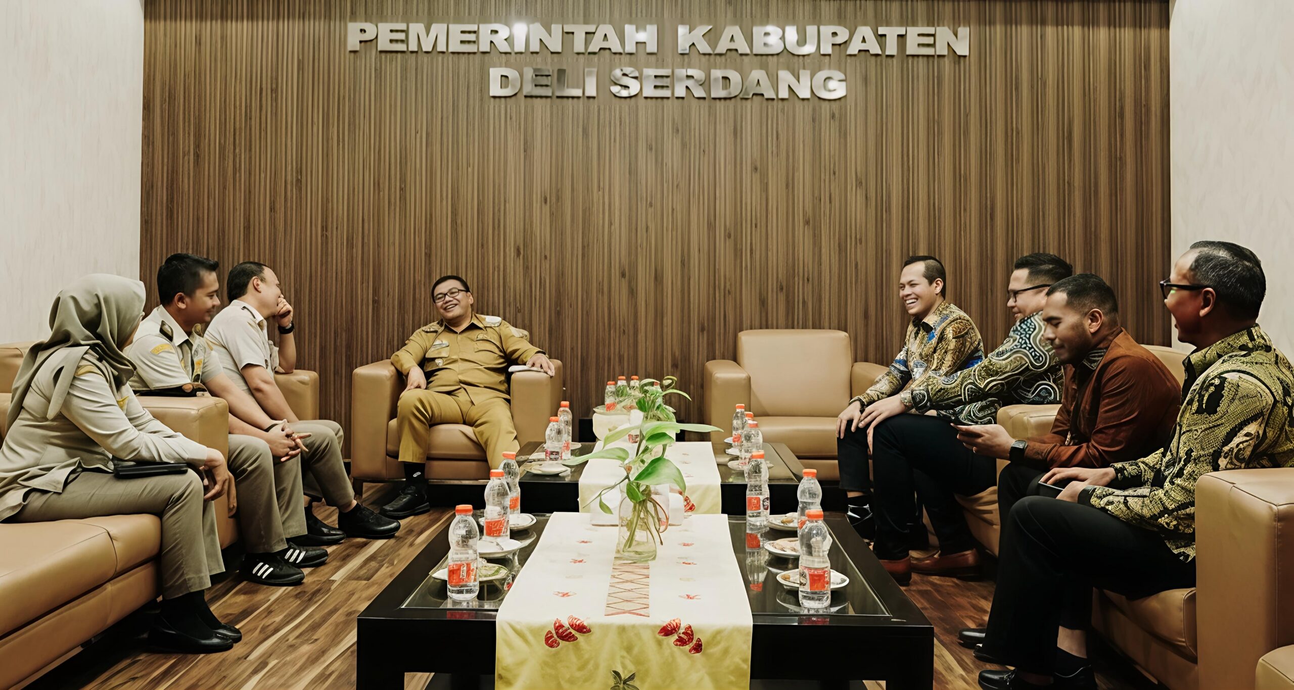 Kwarcab Pramuka Deli Serdang Terima Bantuan TJSL PT BANK BRI, Bupati Asri Ludin Bersinergi Dengan Kepala Karantina Sumut 5 Kwarcab Pramuka Deli Serdang Terima Bantuan TJSL PT BANK BRI, Bupati Asri Ludin Bersinergi Dengan Kepala Karantina Sumut - IMG 20260916 110612 scaled