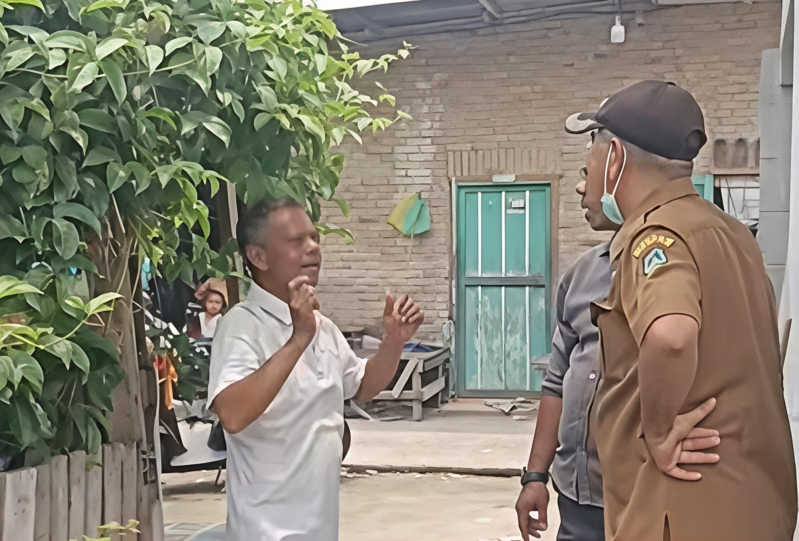 Lurah Mekar Sentosa Tinjau Sekolah Madrasah Dan Selokan Rusak, Dapat Bantuan Pengerasan Jalan Lingkungan 5 Lurah Mekar Sentosa Tinjau Sekolah Madrasah Dan Selokan Rusak, Dapat Bantuan Pengerasan Jalan Lingkungan - IMG 20260916 120824 scaled