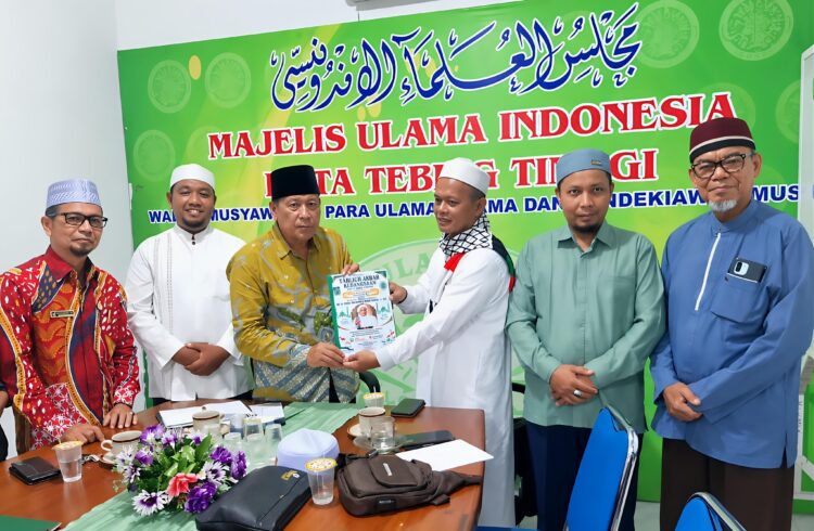 MUI Kota Tebing Tinggi Dukung Pelaksanaan Tablih Akbar Kebangsaan Hadirkan Habib Muhammad Rizieq Shihab 2 MUI Kota Tebing Tinggi Dukung Pelaksanaan Tablih Akbar Kebangsaan Hadirkan Habib Muhammad Rizieq Shihab