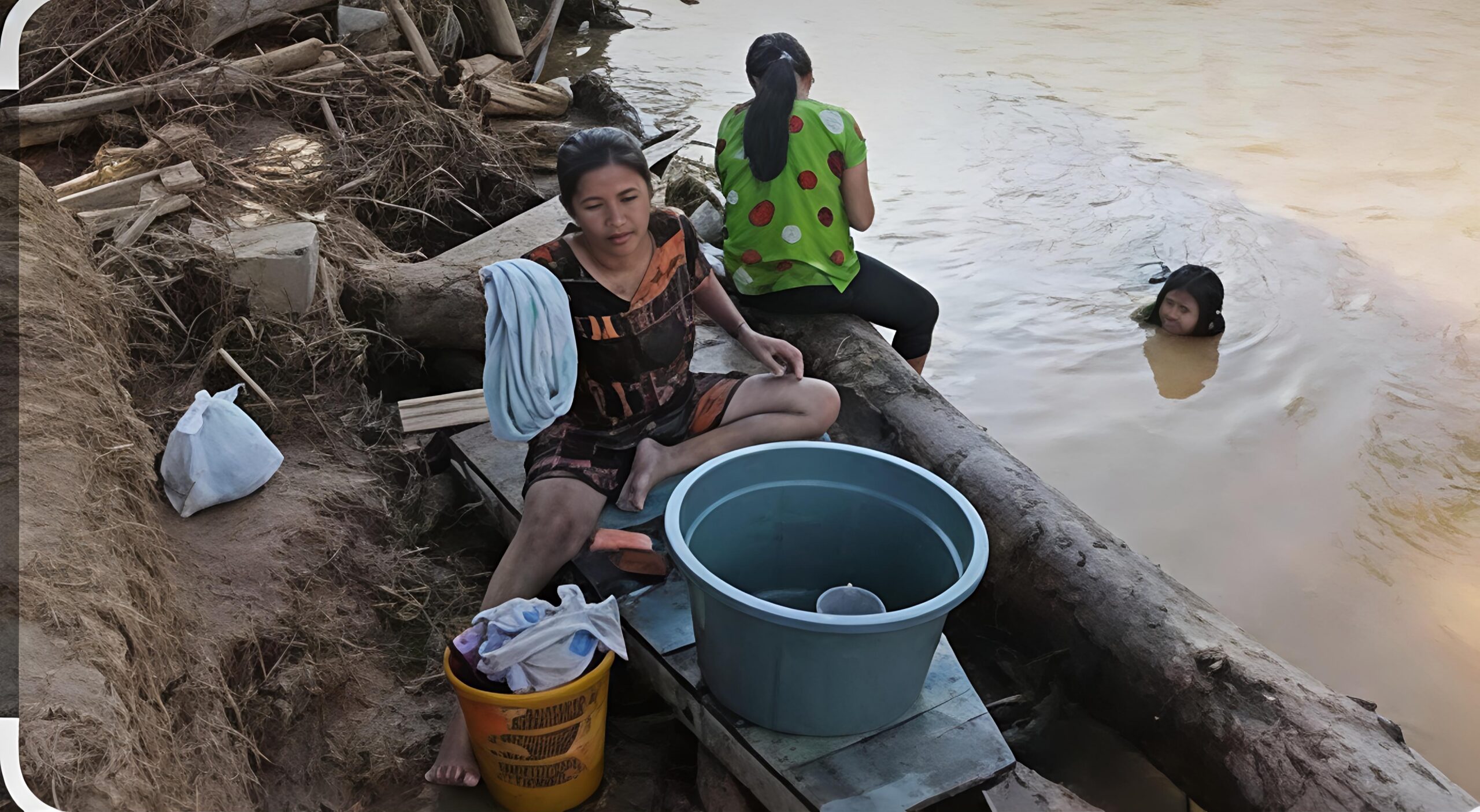 Pemkab Pasaman Gercep Penuhi Kebutuhan Air Bersih Warga Terdampak Banjir Bandang Kampung Parit 4 Pemkab Pasaman Gercep Penuhi Kebutuhan Air Bersih Warga Terdampak Banjir Bandang Kampung Parit - IMG 20260920 122542 scaled
