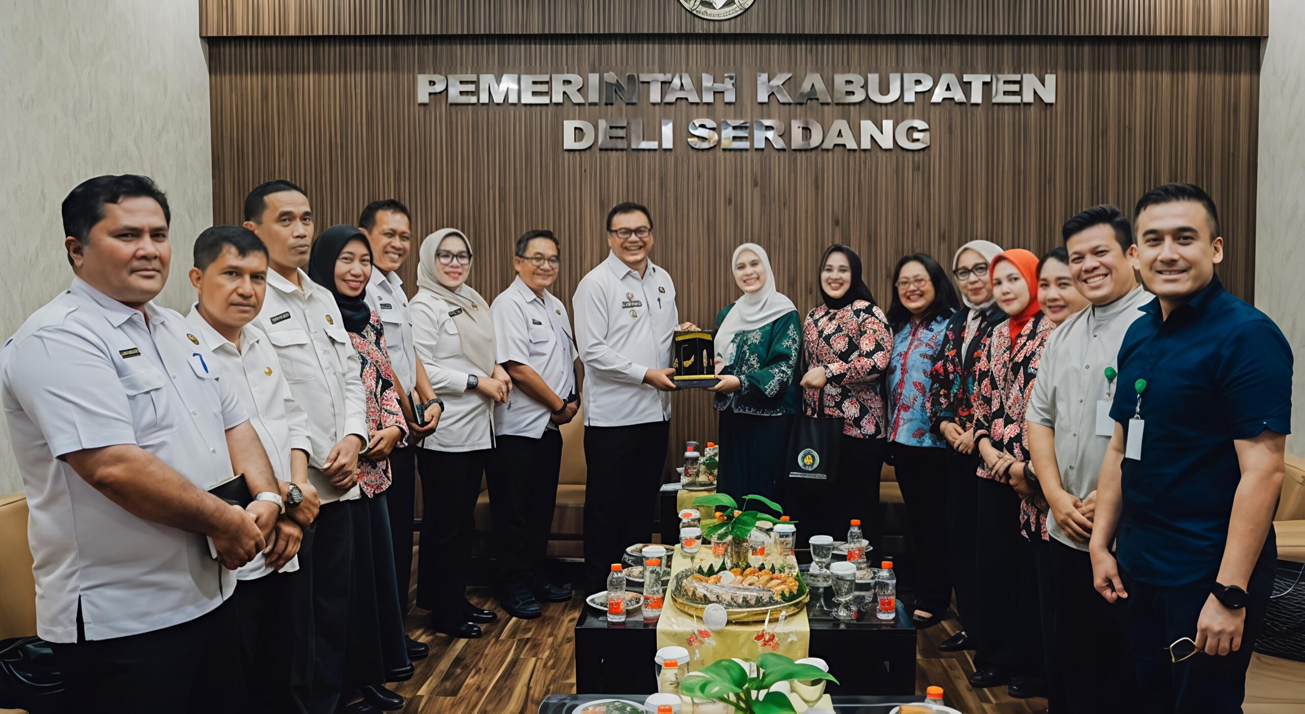 Pemkab Deli Serdang Dukung Kerjasama Dengan FKG USU, Hidupkan Desa Binaan 4 Pemkab Deli Serdang Dukung Kerjasama Dengan FKG USU, Hidupkan Desa Binaan - IMG 20260924 095658 scaled