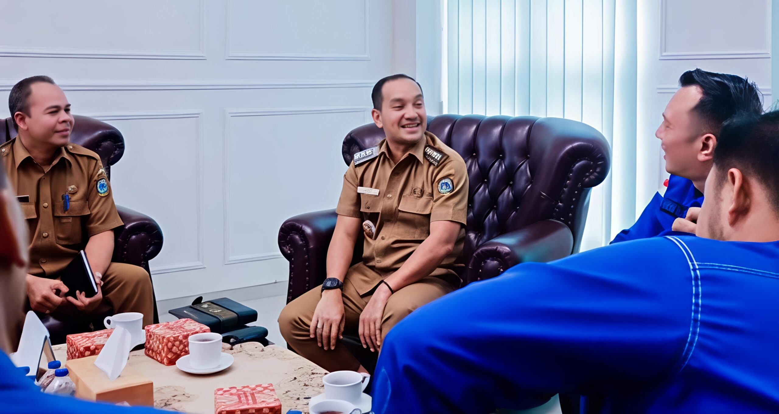 Wali Kota Tebing Tinggi Dukung KNPI, Akan Beri Hadiah Sepedamotor Dalam Acara Gerak Jalan Hari Sumpah Pemuda 5 Wali Kota Tebing Tinggi Dukung KNPI, Akan Beri Hadiah Sepedamotor Dalam Acara Gerak Jalan Hari Sumpah Pemuda - IMG 20260924 203245 scaled