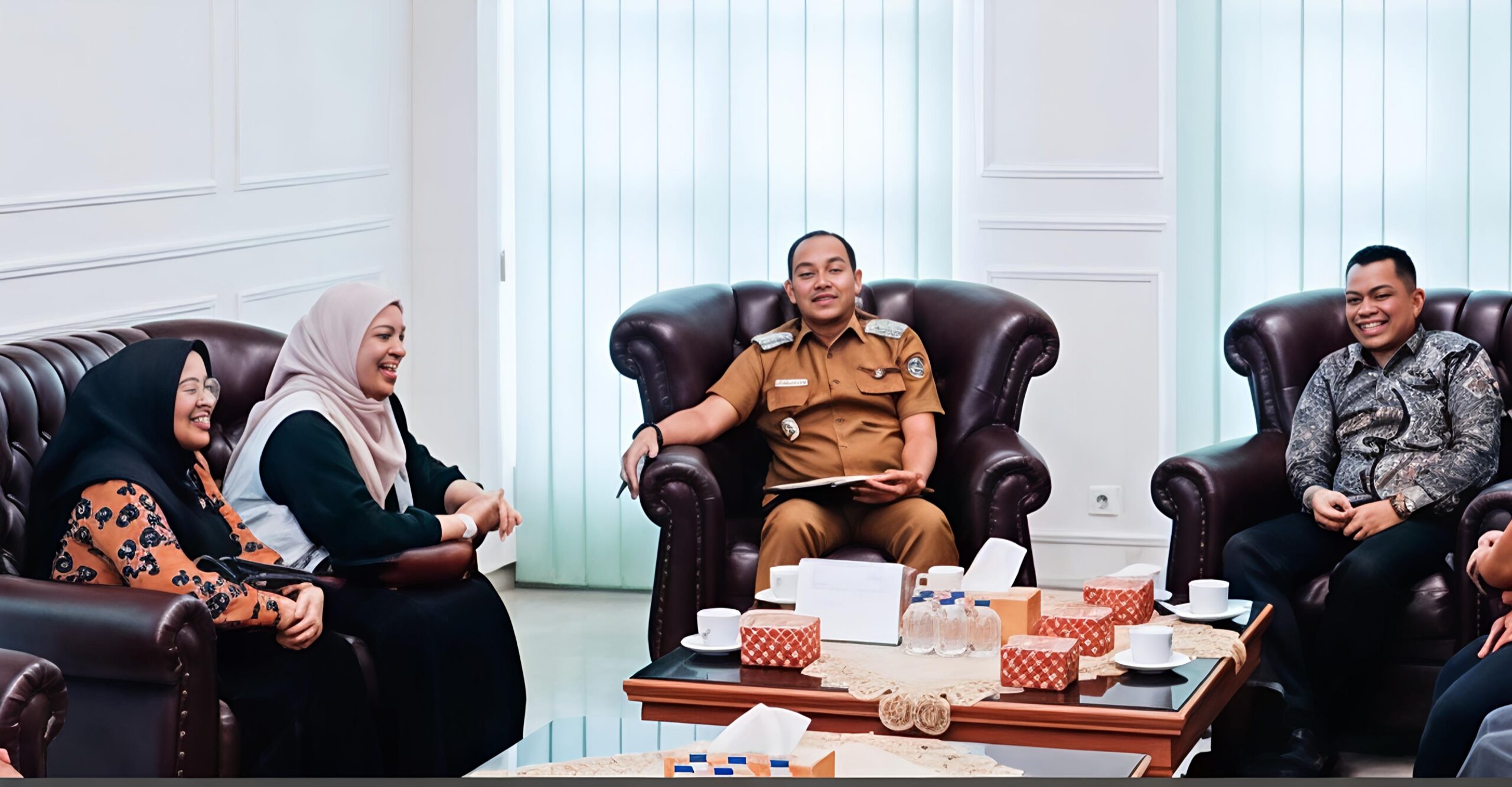 Wali Kota Tebing Tinggi Sambut Baik Tawaran UMSU Kerjasama Program Magister Dan Doktor Untuk ASN - IMG 20260924 212744 scaled