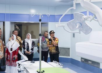 Wali Kota Tebing Tinggi Tinjau Faslab Kateterisasi (Cath Lab) Bantuan Kemenkes RI Di RSKP