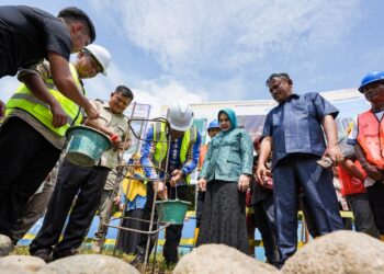 Alun-alun Diharapkan Berikan Ruang Bagi Masyarakat Tempat Berolahraga, Berkumpul Dan Kembangkan UMKM