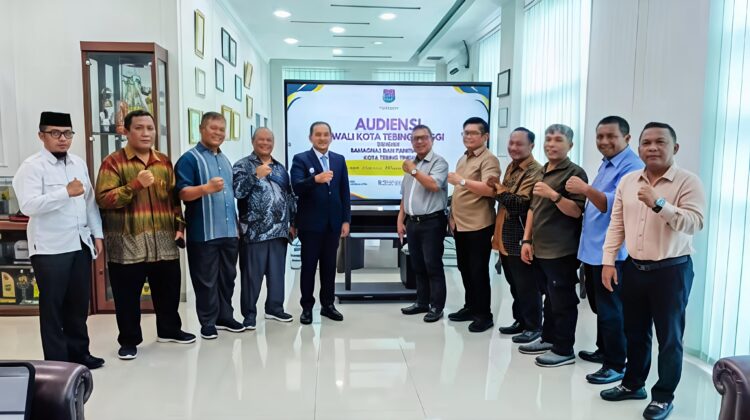 5600 Pelajar Kristen Kota Tebing Tinggi Diharapkan Hadir Pada Acara Kebaktian Kebangunan Rohani (KKR), Wali Kota Dukung Penuh 2 5600 Pelajar Kristen Kota Tebing Tinggi Diharapkan Hadir Pada Acara Kebaktian Kebangunan Rohani (KKR), Wali Kota Dukung Penuh
