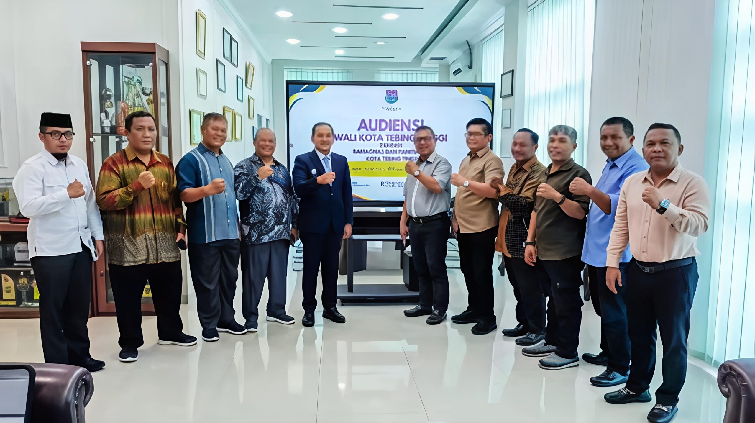 5600 Pelajar Kristen Kota Tebing Tinggi Diharapkan Hadir Pada Acara Kebaktian Kebangunan Rohani (KKR), Wali Kota Dukung Penuh 3 5600 Pelajar Kristen Kota Tebing Tinggi Diharapkan Hadir Pada Acara Kebaktian Kebangunan Rohani (KKR), Wali Kota Dukung Penuh - IMG 20261002 084919 scaled