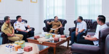 Wali Kota Tebing Tinggi Minta PLN Segera Sambungkan Arus Listrik Kolam Renang Dan Pasang Tiang Lampu Jalan Di Area Gang Pemukiman Warga