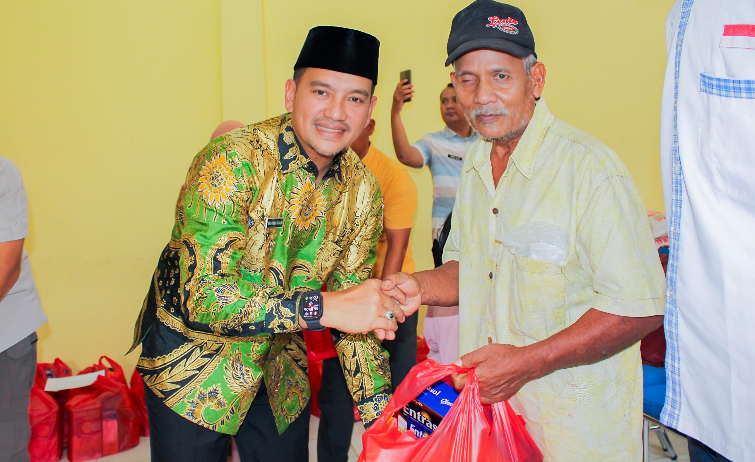 Wali Kota Tebing Tinggi Ajak ASN Dan Masyarakat Tingkatkan Empati Kepada Warga Kurang Mampu 3 Wali Kota Tebing Tinggi Ajak ASN Dan Masyarakat Tingkatkan Empati Kepada Warga Kurang Mampu - IMG 20261023 222613 scaled